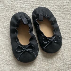 Black Baby ballet flats with Bow Detail
